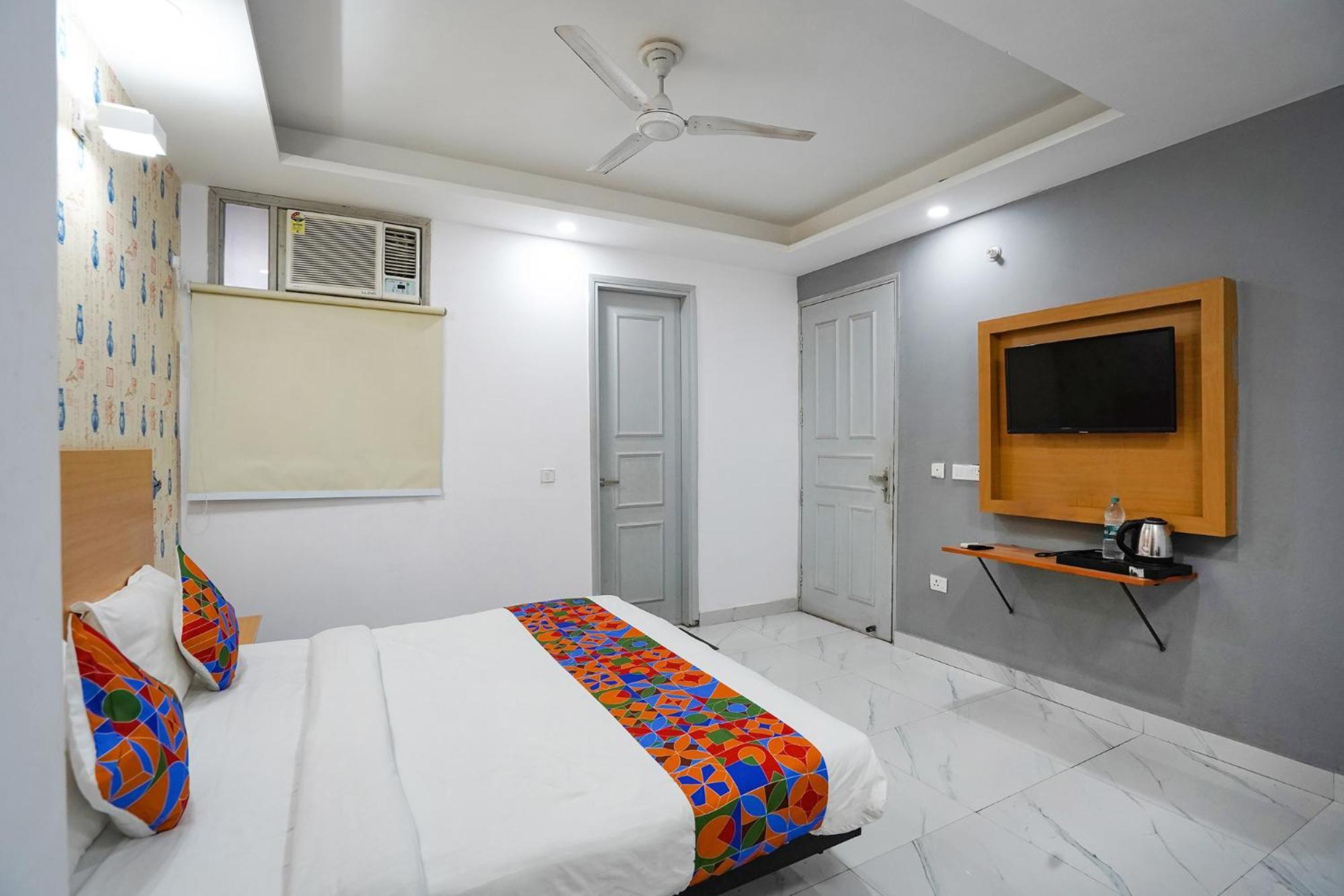 Fabhotel Prime Culture Noida Buitenkant foto
