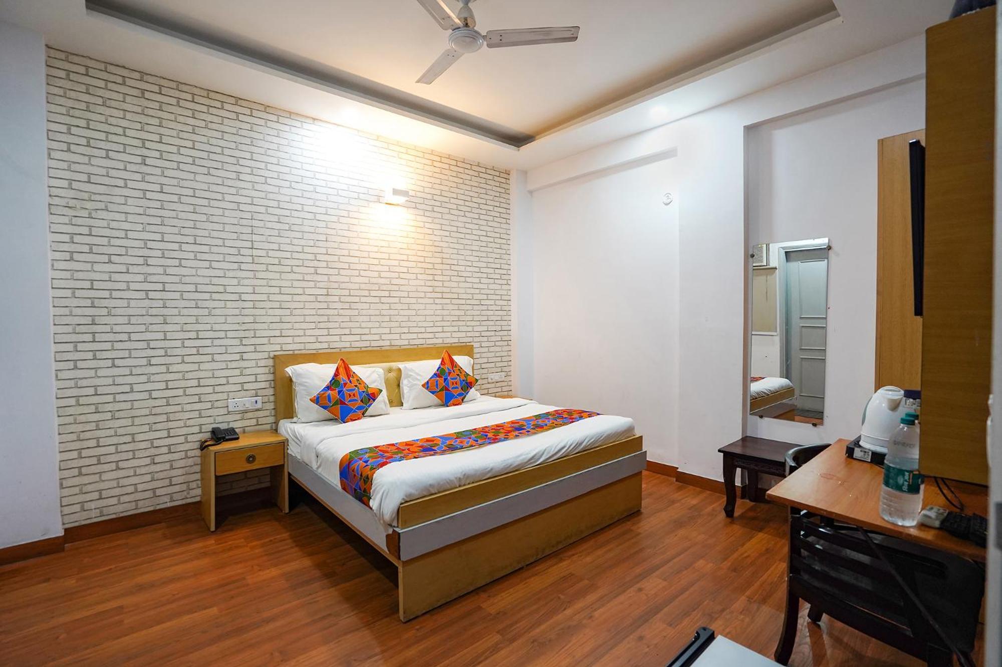Fabhotel Prime Culture Noida Buitenkant foto